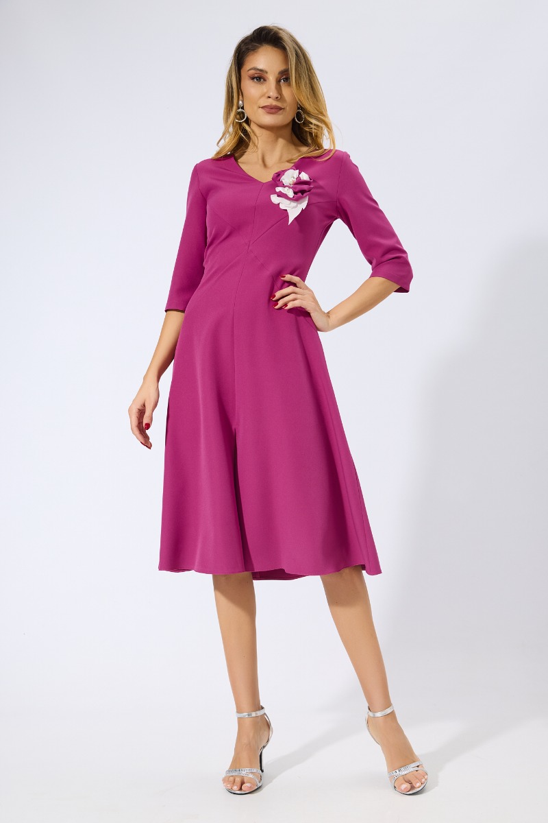 Rochie eleganta din crepe cu brosa si crepeu in fata Eldora Fucsia